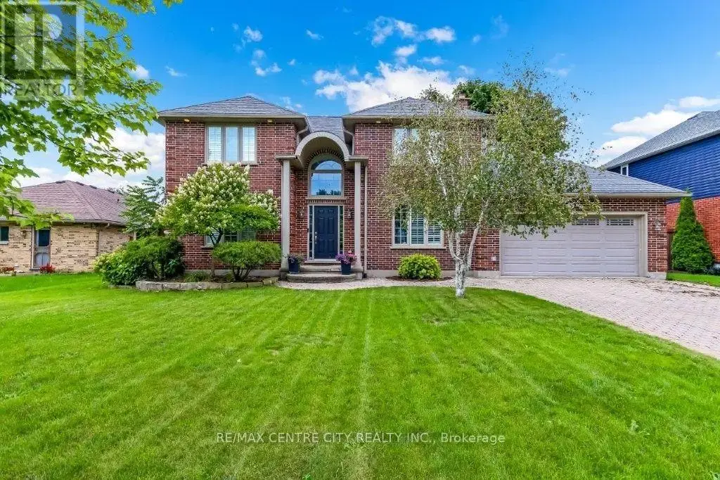3910 Stacey Crescent, London South (South V)
