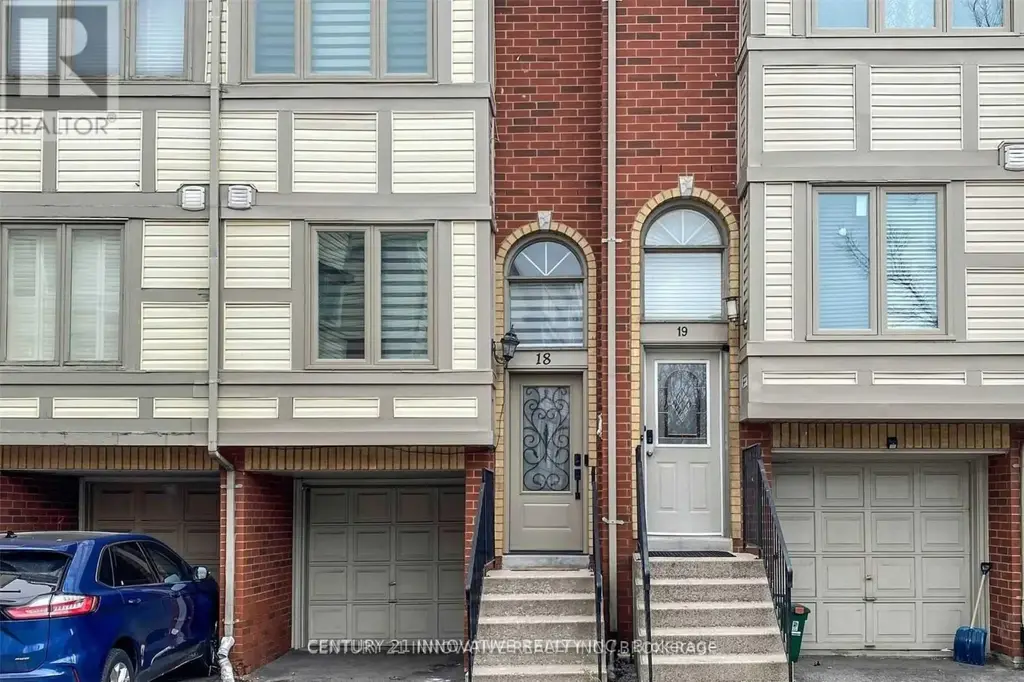 18 - 1635 Pickering Parkway, Pickering (Village East)