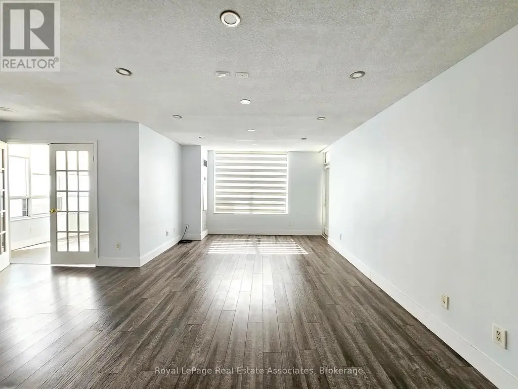 2425 - 25 Kingsbridge Garden Circle, Mississauga (Hurontario)