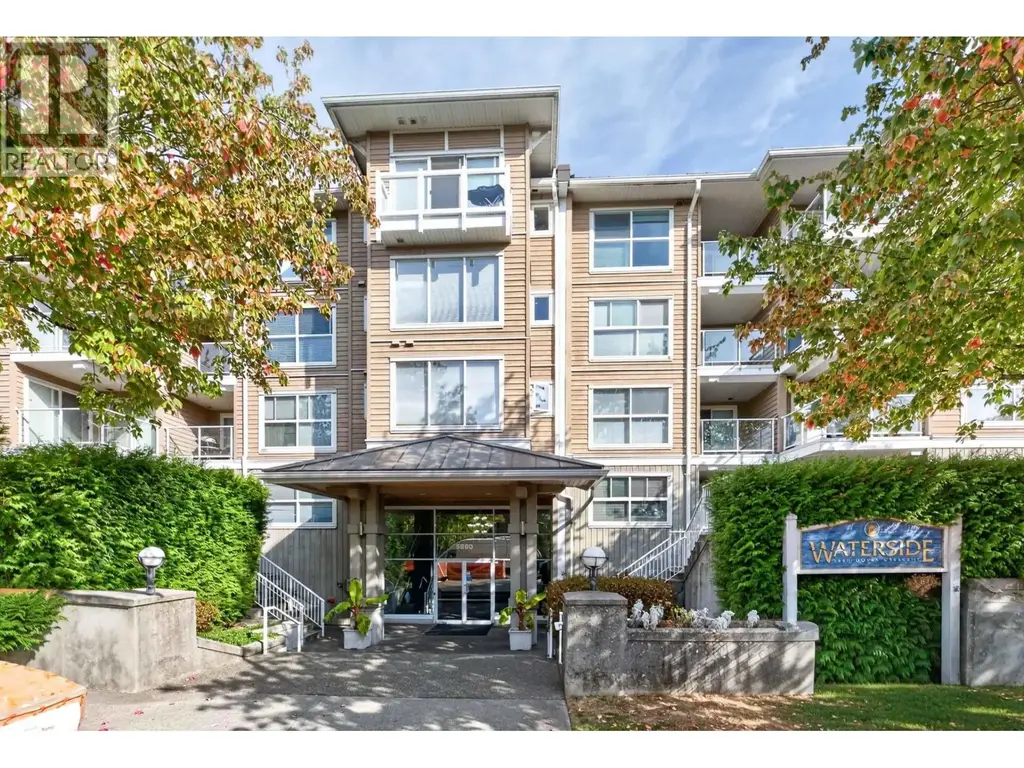 251 5880 Dover Crescent, Richmond