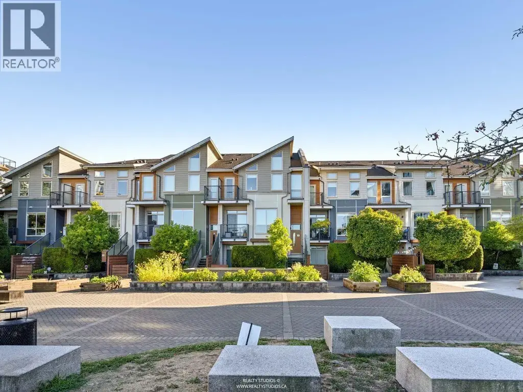 24 10133 River Drive, Richmond
