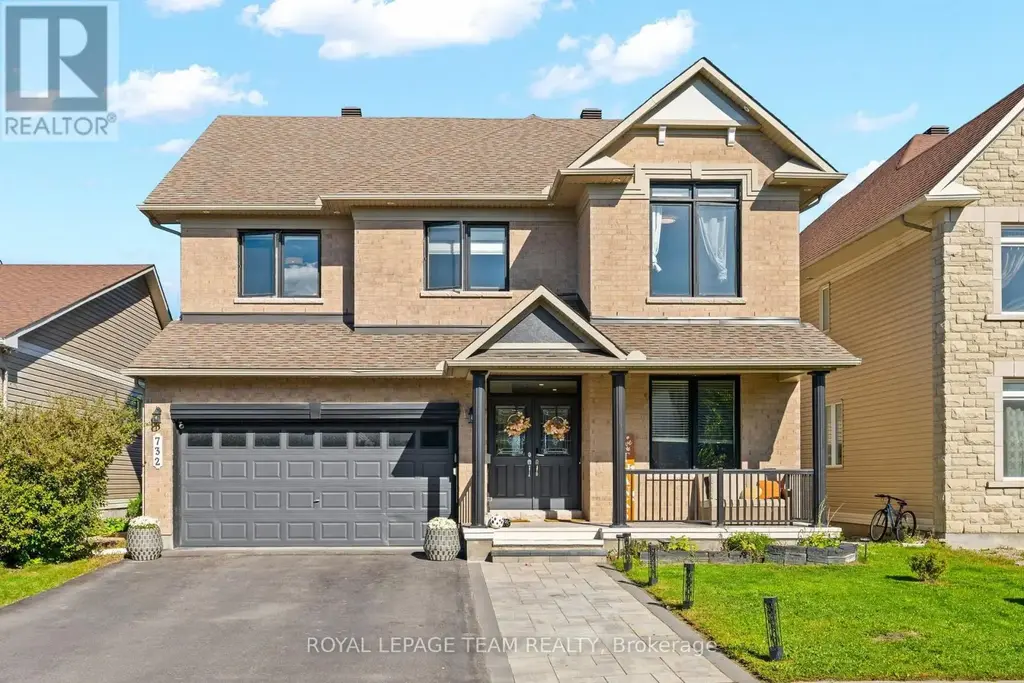 732 Lakebreeze Circle, Ottawa