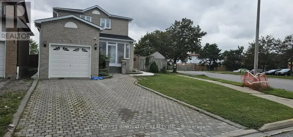 2 Blackburn Crescent, Ajax (Central)