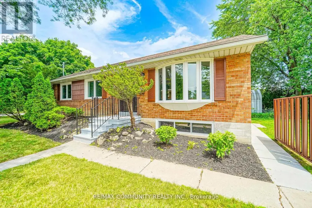 Main - 43 Christina Crescent, Toronto (Wexford-Maryvale)