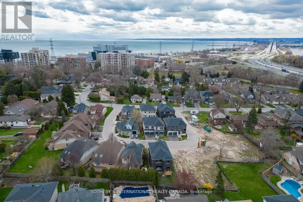 510 Markay Common, Burlington (Brant)