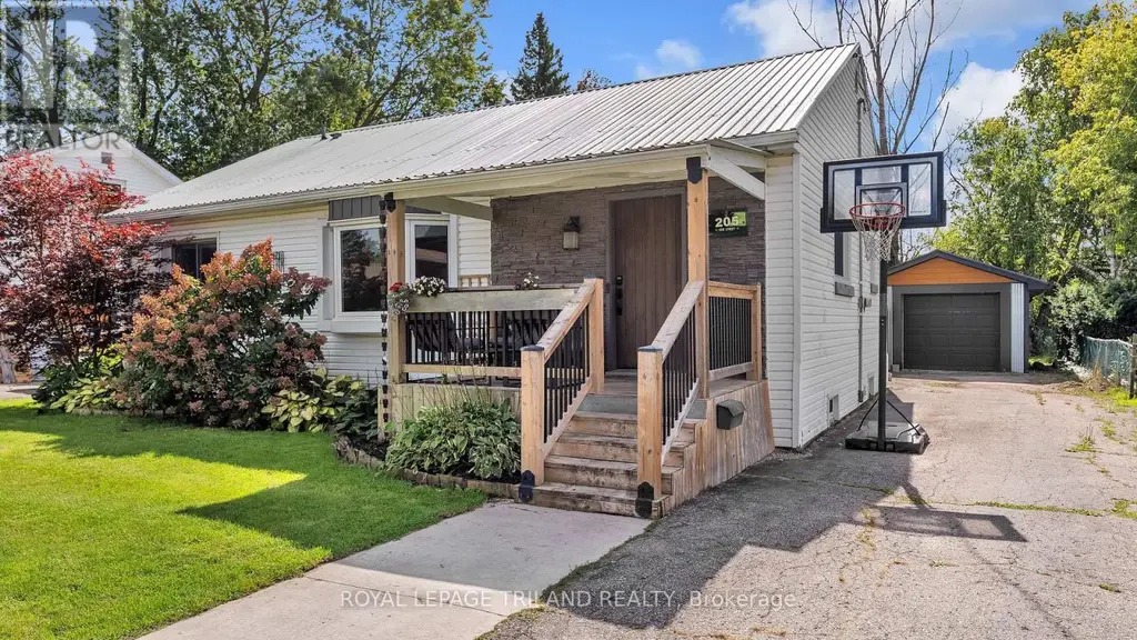 205 Erie Street, St. Thomas