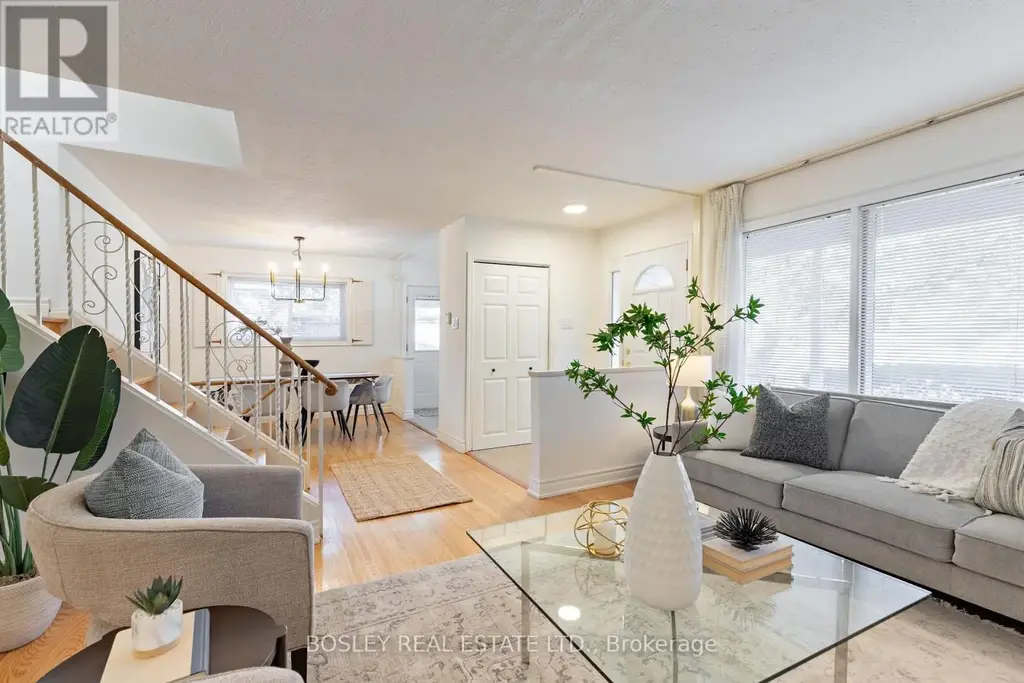 33 Roanoke Road, Toronto (Parkwoods-Donalda)