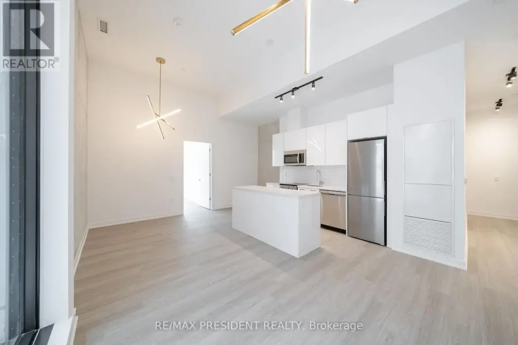 201 - 284 King Street E, Toronto (Moss Park)