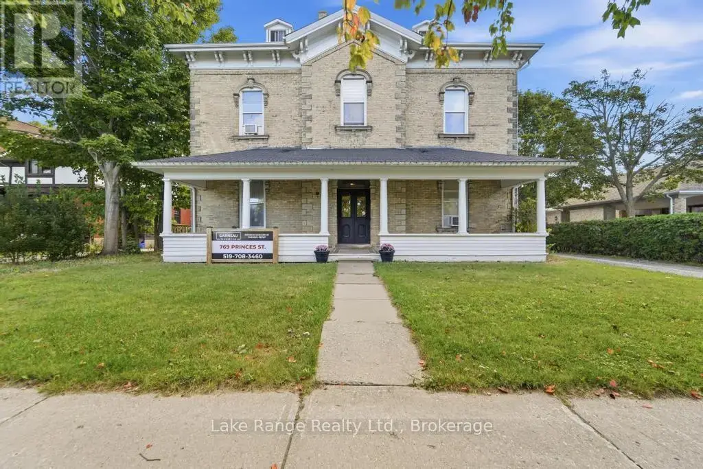 769 Princes Street, Kincardine