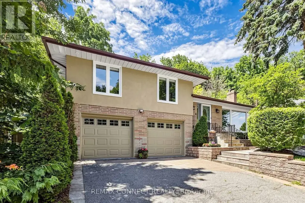 10 Catalina Drive, Toronto (Scarborough Village)