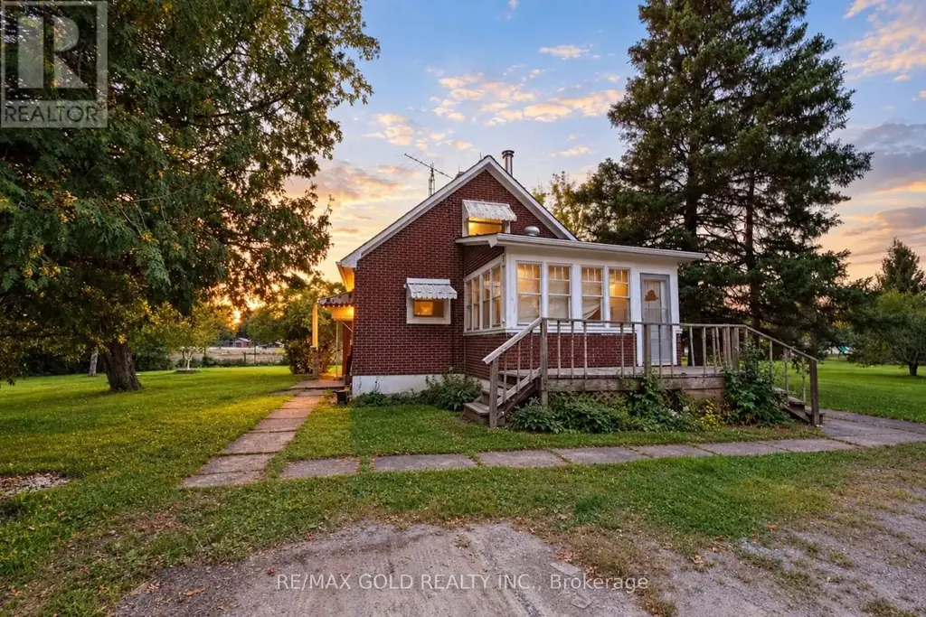 15208 Airport Road, Caledon