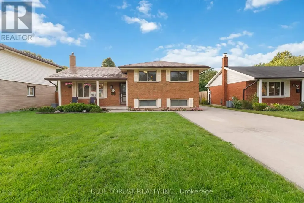 1260 Victoria Drive, London East (East C)