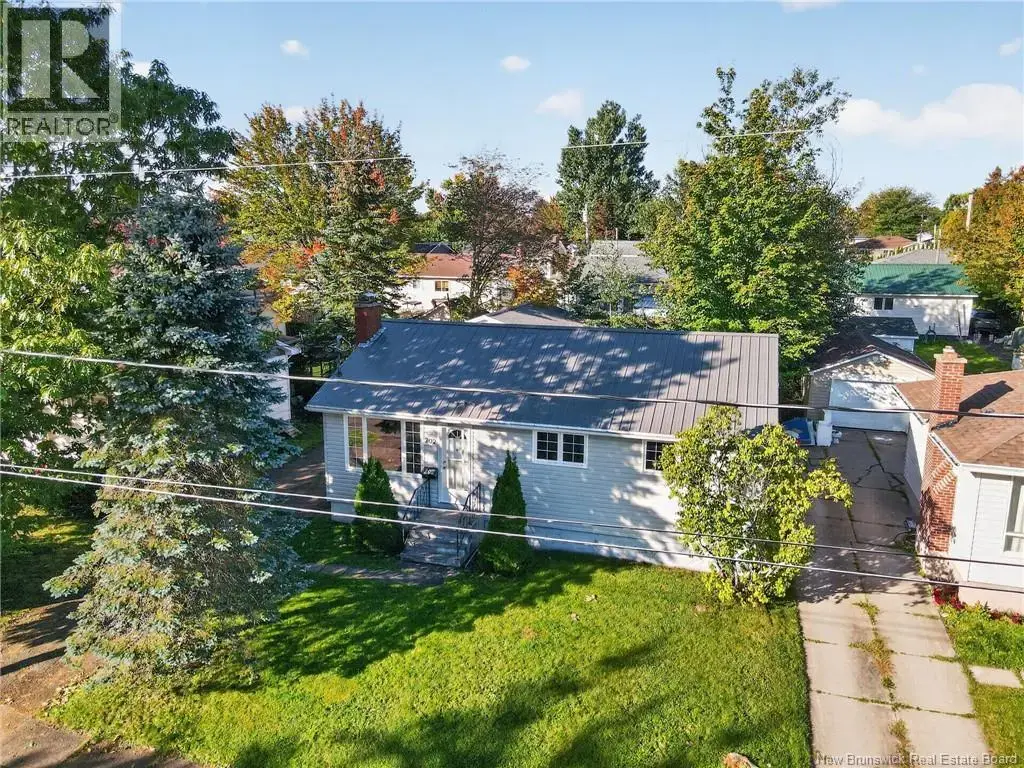 202 Mckenzie Avenue, Moncton