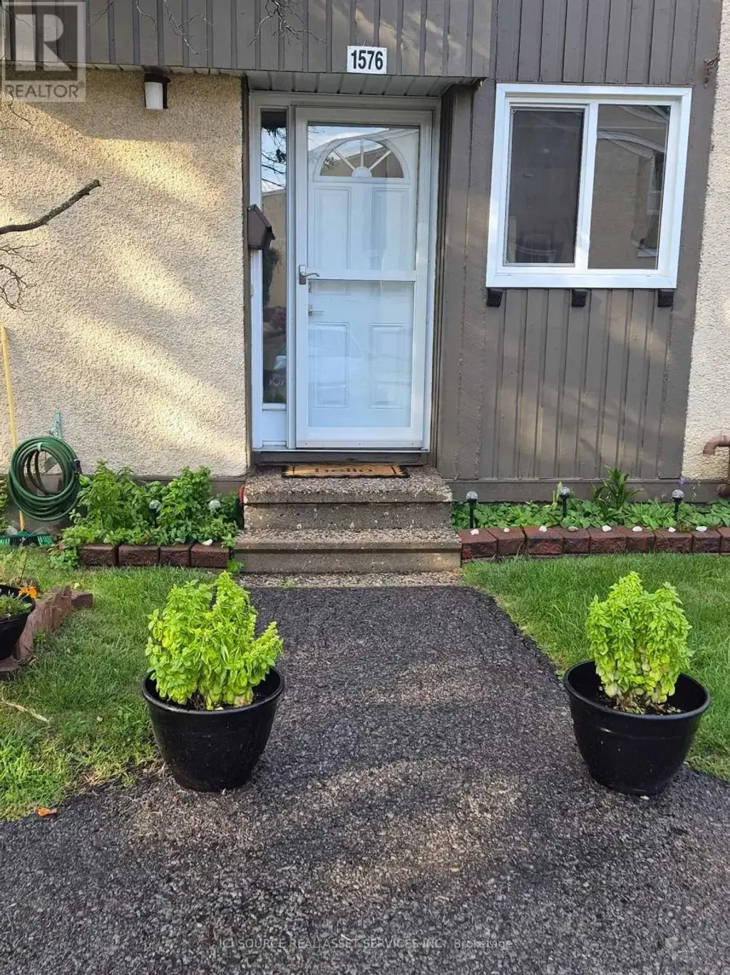 1576 Lassiter Terrace, Ottawa