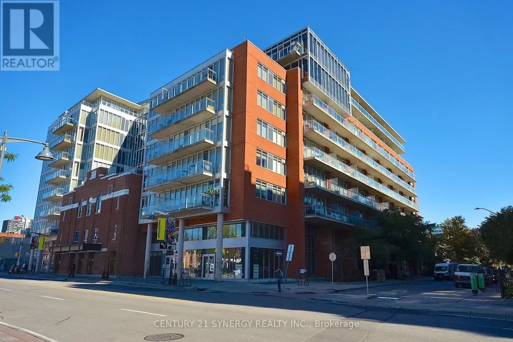 213 - 354 Gladstone Avenue, Ottawa