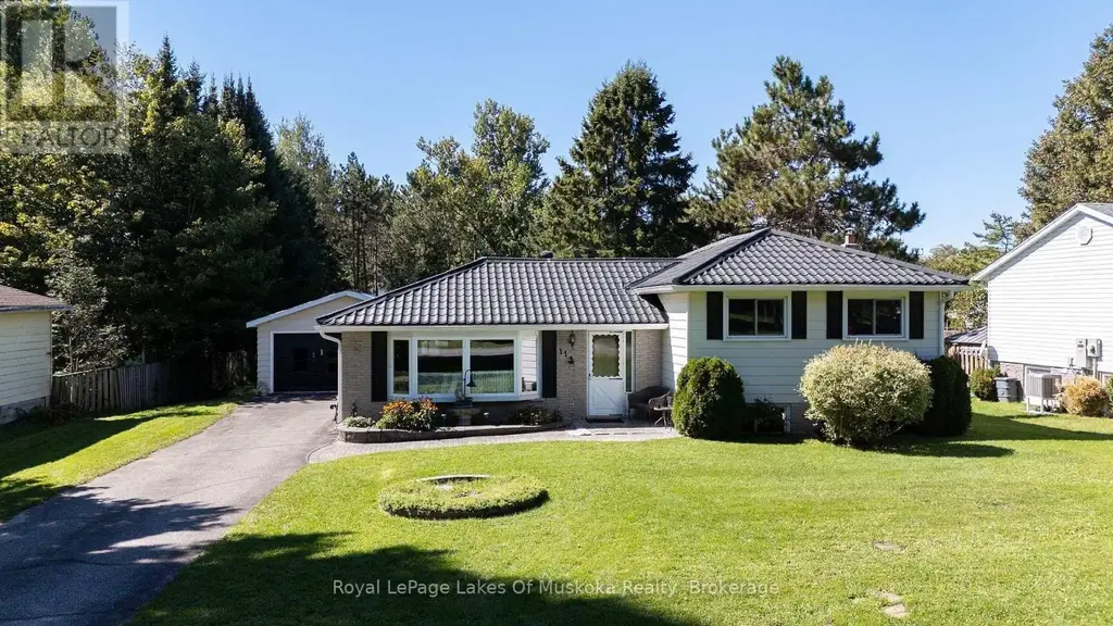 11 Pine Street, Bracebridge (Macaulay)