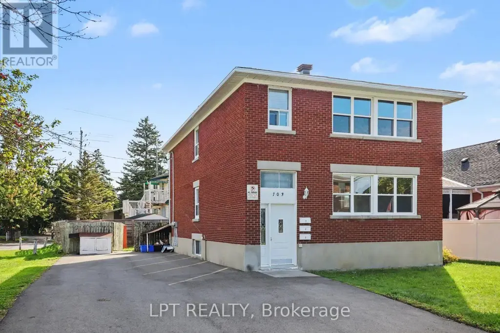 703 Morgan Street, Ottawa