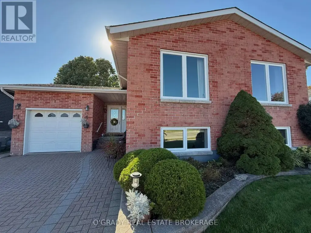 1442 Windsor Drive, Brockville