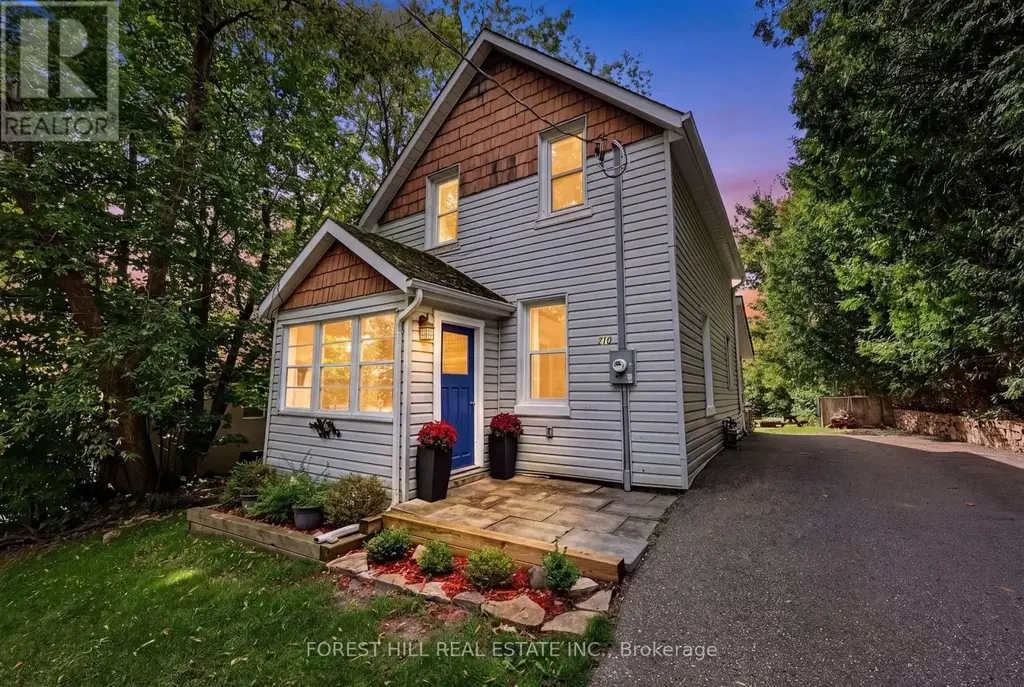 210 Centennial Drive, Midland