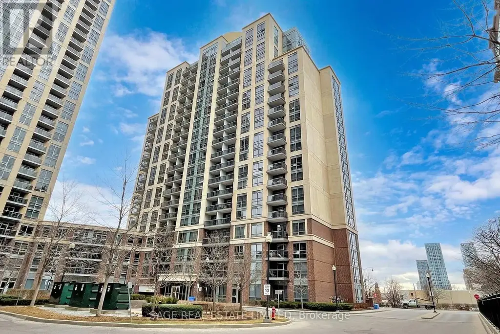 605 - 1 Michael Power Place, Toronto (Islington-City Centre West)