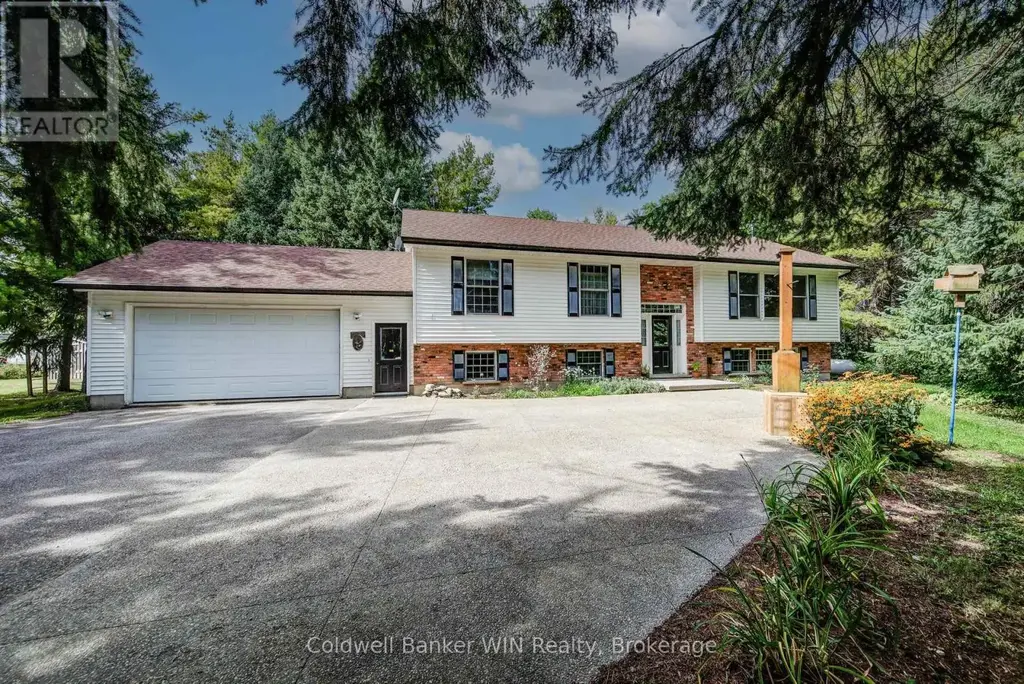 7356 Sideroad 12, Mapleton