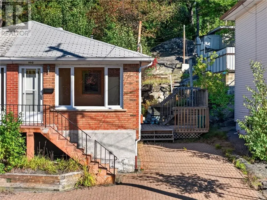 992 Martindale, Sudbury