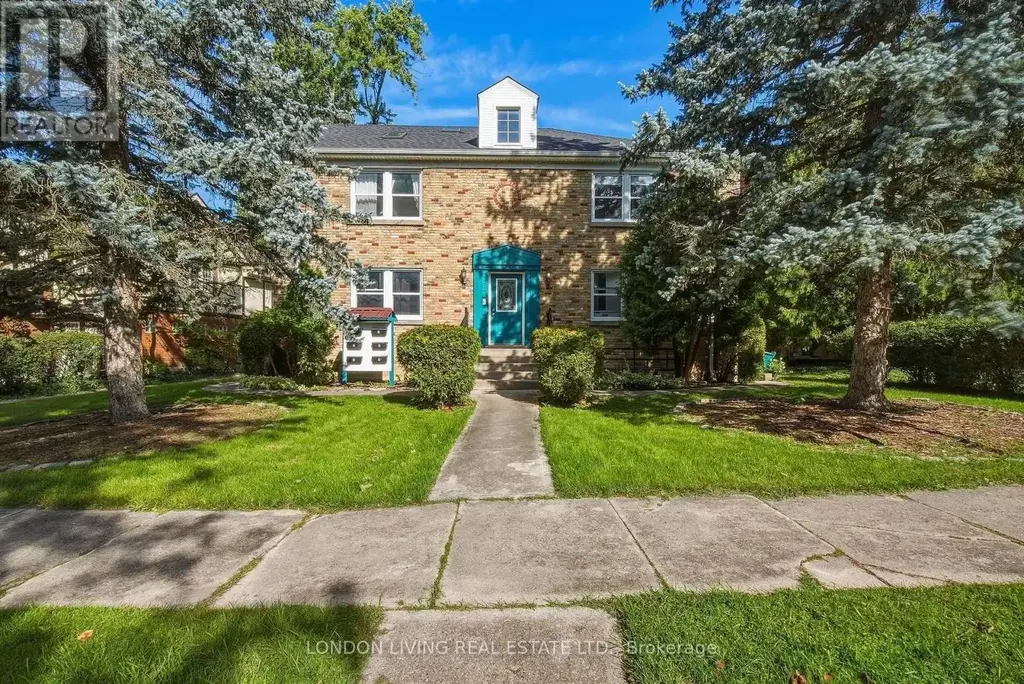 4 - 137 Windsor Crescent, London South (South F)