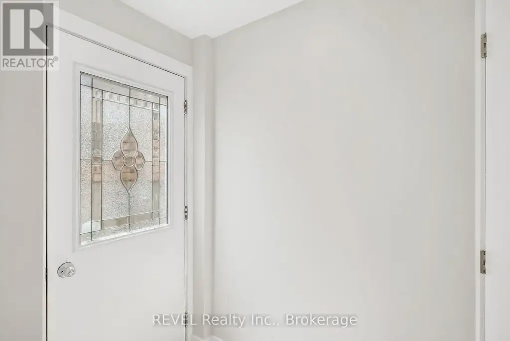 Lower - 6166 Wildrose Crescent, Niagara Falls (Oldfield)