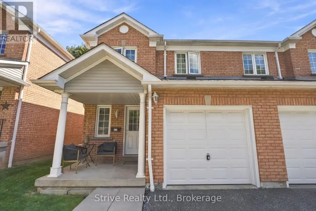 174 - 10 Bassett Boulevard E, Whitby (Pringle Creek)