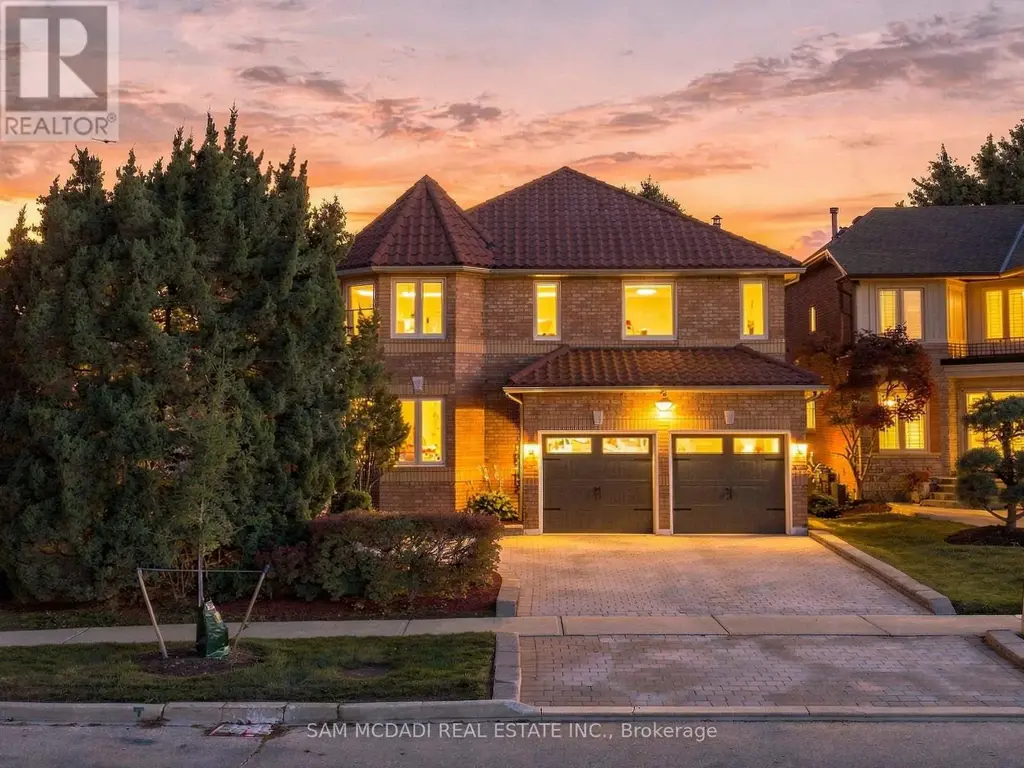 5289 Fallingbrook Drive, Mississauga (East Credit)