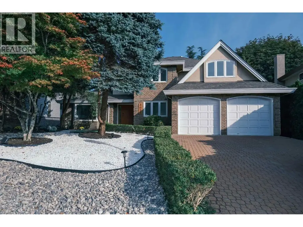 3033 Griffin Place Place, North Vancouver