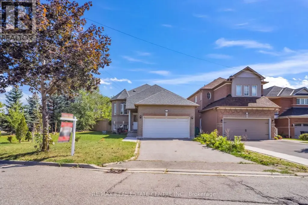 7349 Zinnia Place, Mississauga (Meadowvale Village)