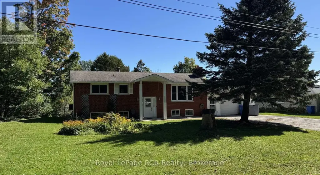 105 Maple Grove Lane, Georgian Bluffs