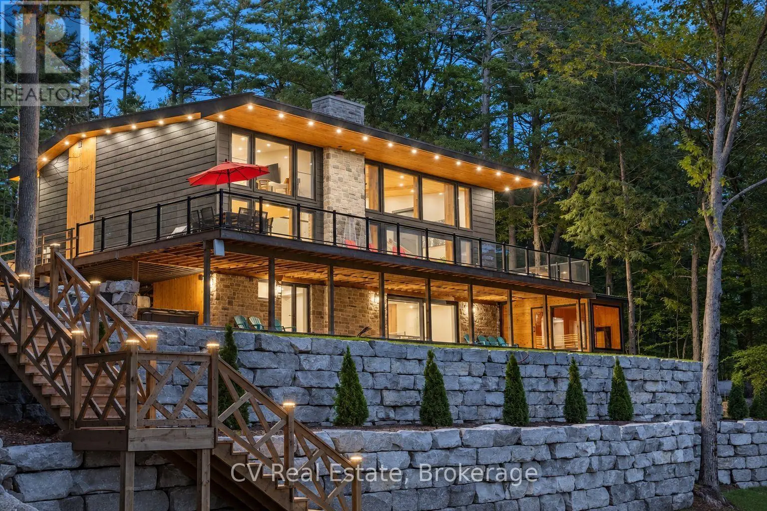 1009 Donaldson Street, Lake of Bays (Ridout)
