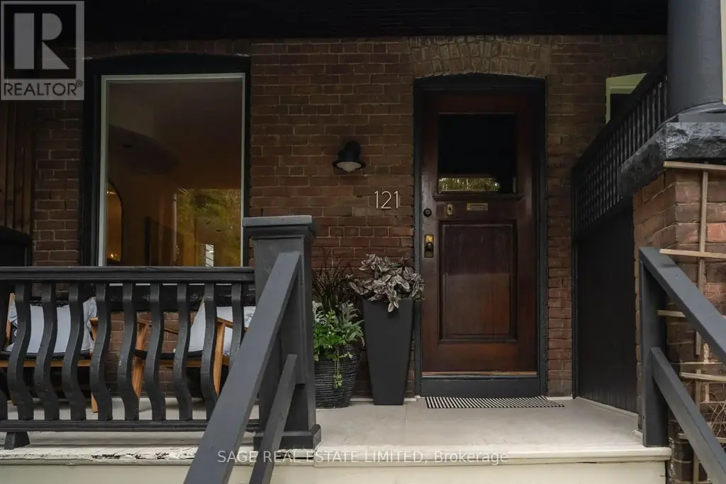 121 Glendale Avenue, Toronto (Roncesvalles)