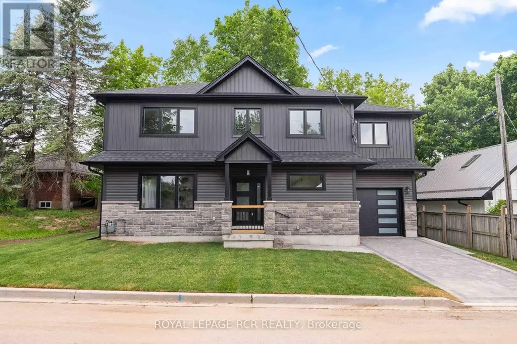 7 Henry Street, Orangeville