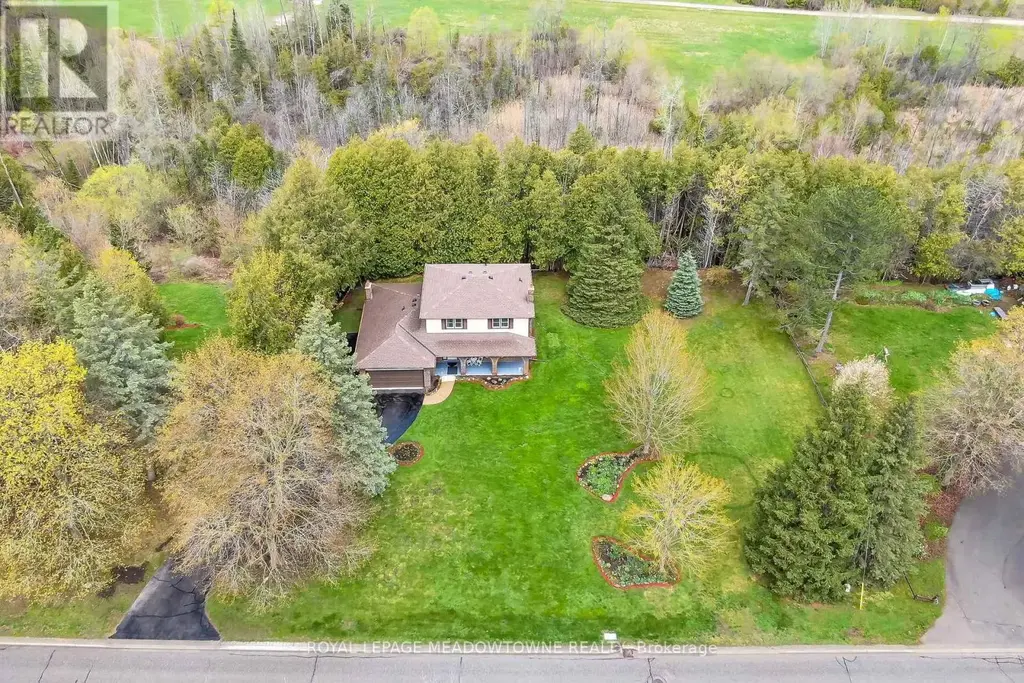 39 Wildwood Road, Halton Hills (Glen Williams)