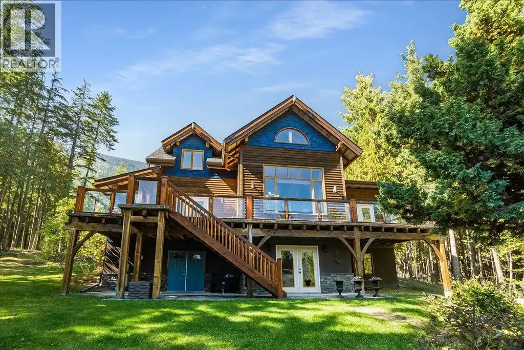 9233 31 Highway, Kaslo