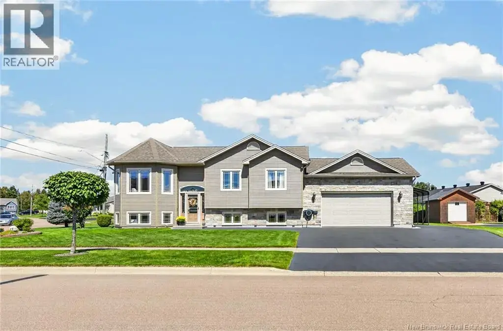 77 Crawford, Moncton