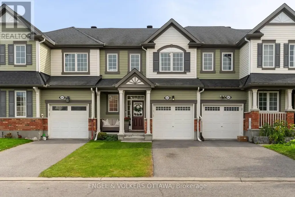 303 Song Sparrow Street, Ottawa