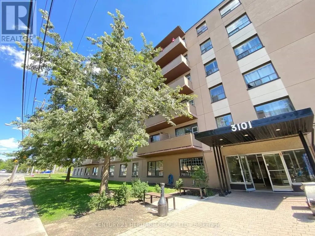 307 - 3101 Eglinton Avenue E, Toronto (Scarborough Village)