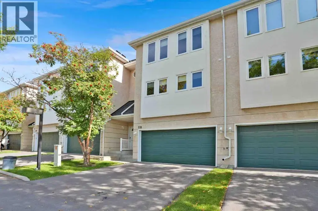 118 Candle Terrace Sw, Calgary