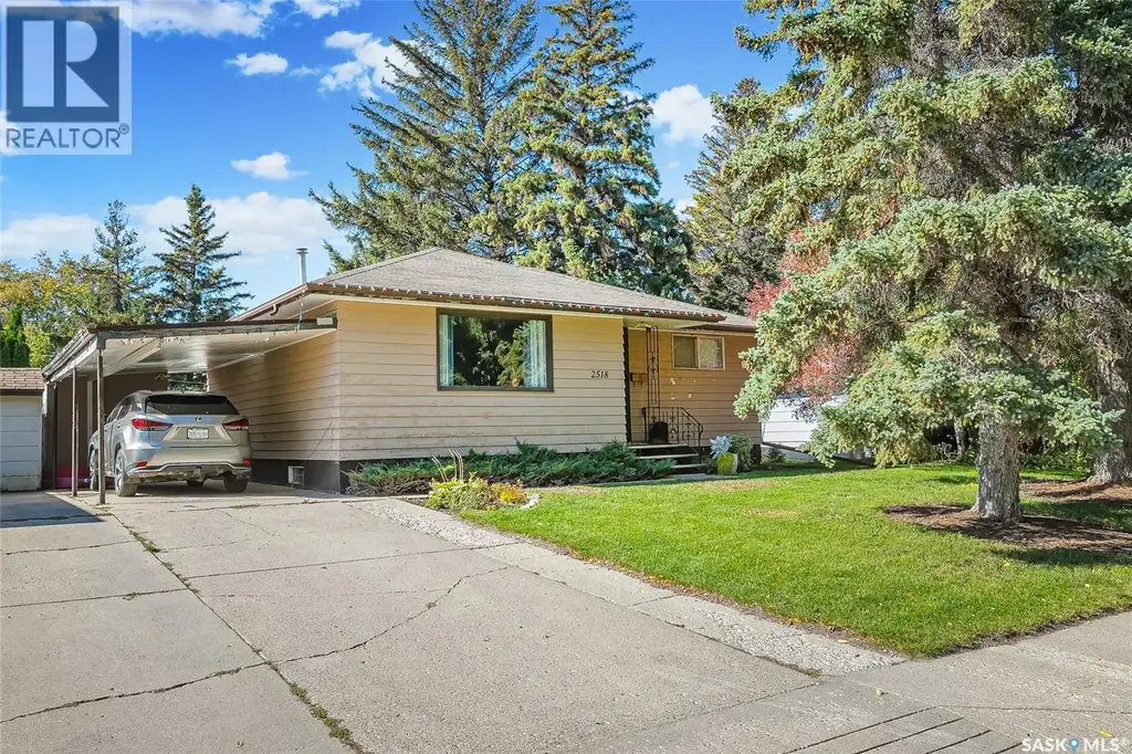 2518 Ewart Avenue, Saskatoon