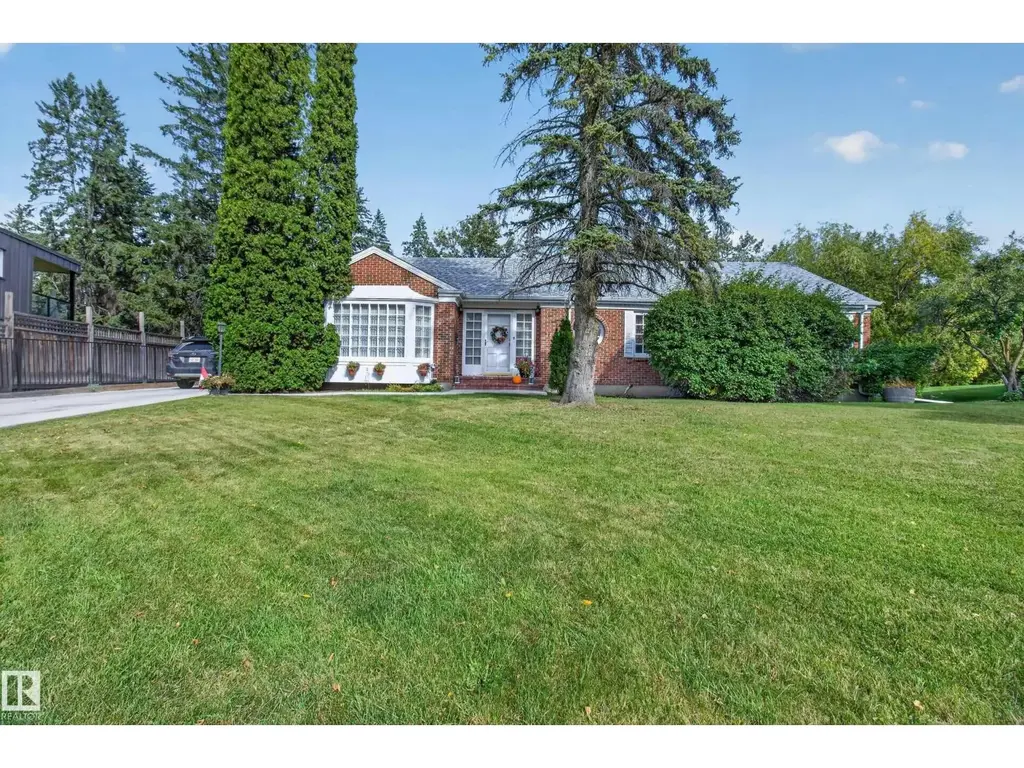12304 Grand View Dr Nw, Edmonton