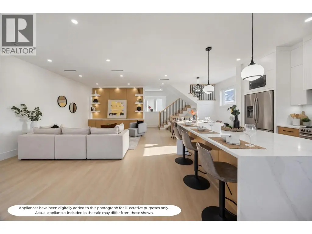 1 7087 Mary Avenue, Burnaby