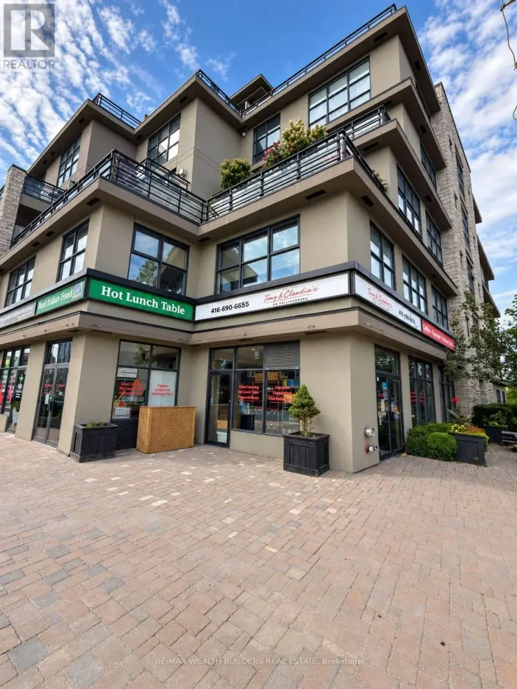408 - 160 Fallingbrook Road, Toronto (Birchcliffe-Cliffside)