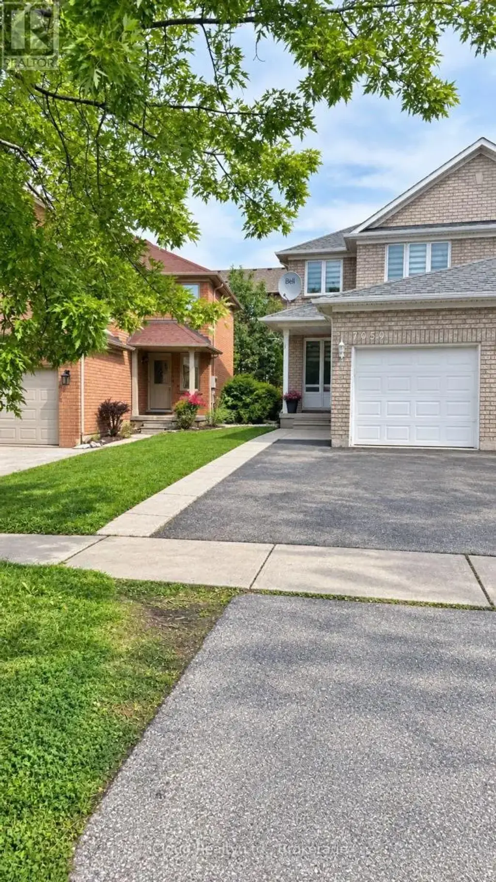 7050 Black Walnut Trail, Mississauga (Lisgar)