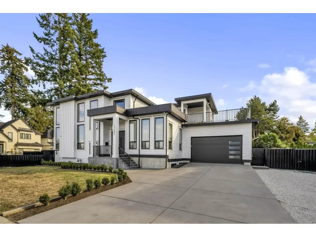 17284 61a Avenue, Surrey