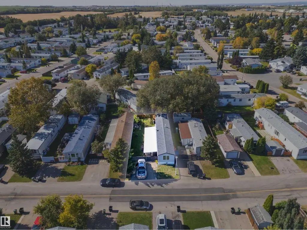 2514 West Port Rd Nw Nw, Edmonton