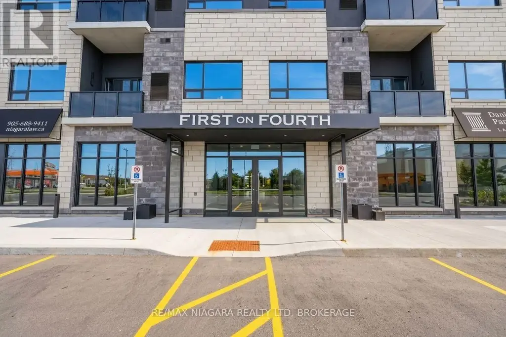 509b - 300b Fourth Avenue, St. Catharines (Ridley)